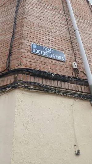 SE VENDE piso OKUPADO en Calle CL DOCTOR ESPINA Nº 22 Madrid - foto 2