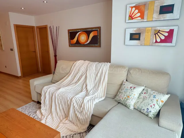 ELEGANTE APARTAMENTO JUNTO AL MAR EN LA URBANIZACIÓN GALLO R - foto 3