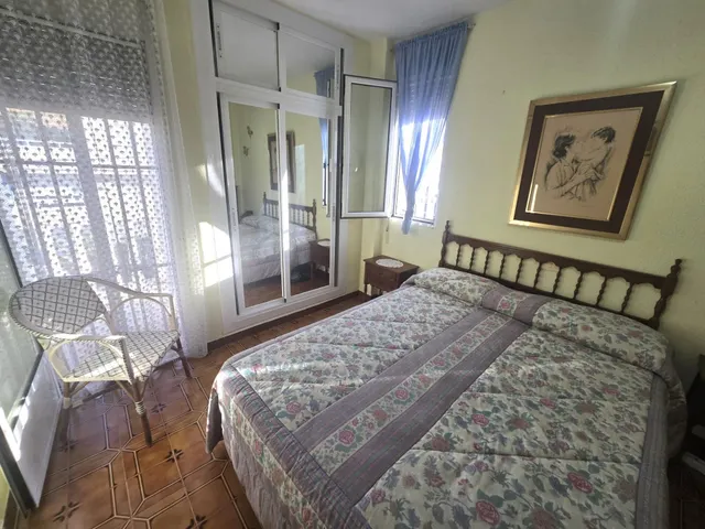 Dúplex adosado, 2 dormitorios, 1 baño, piscina comunitaria, cerca de la Avda. de las Habaneras, a unos 10/15 min. a pie de la playa del Cura — 21