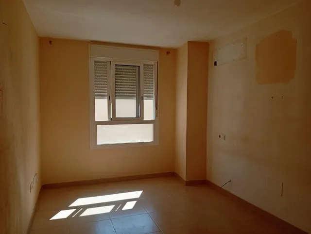 Amplio Piso de 2 habitaciones en el Corazón de Vera — 19