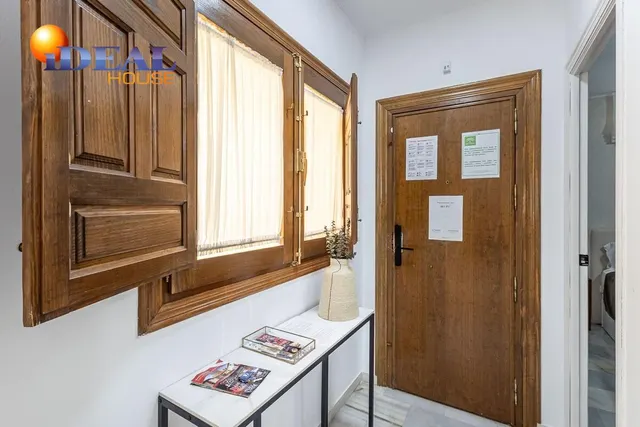 PISO TURÍSTICO JUNTO PLAZA DE DERECHO - GRANADA — 15