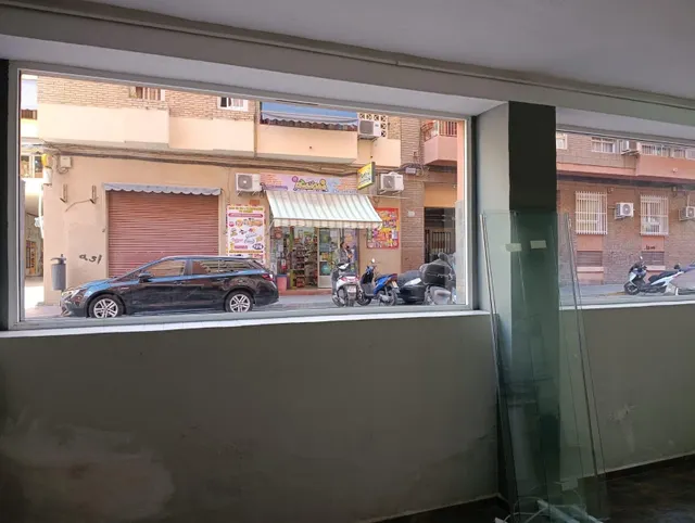 Local comercial 1450m² en venta - Carolinas Altas — 11