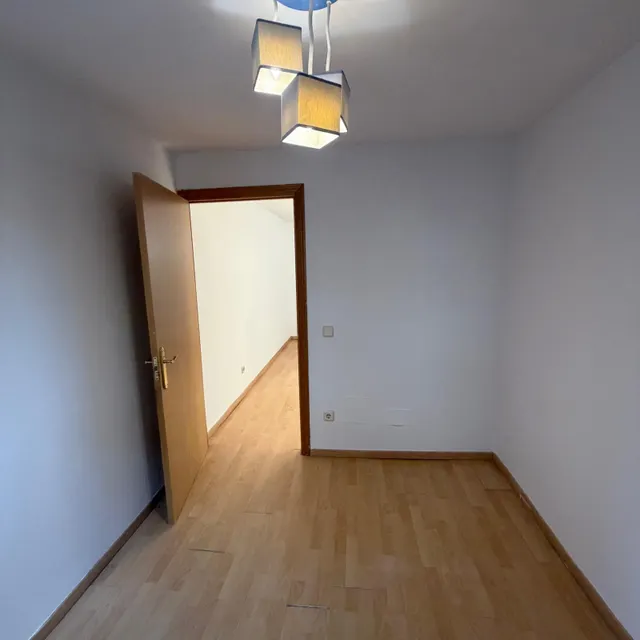 OPORTUNIDAD EN LA ZONA DE ARCOS JALON — 8