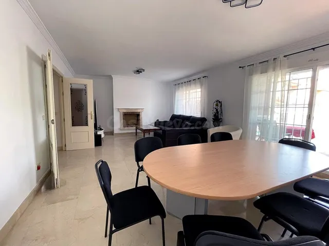 En alquiler última habitación con baño privado, piscina, limpieza y wifi incluidos en Villanueva de la Cañada — 5