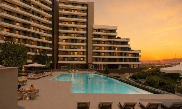 Piso 2 dormitorios, con terraza y piscina en Condomina. — 14