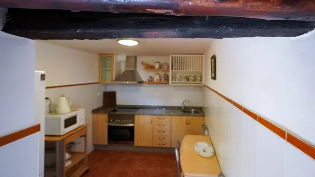 CASA REFORMADA CON AMPLIO TERRENO EN LA SOLANA, SAN MATEO — 31