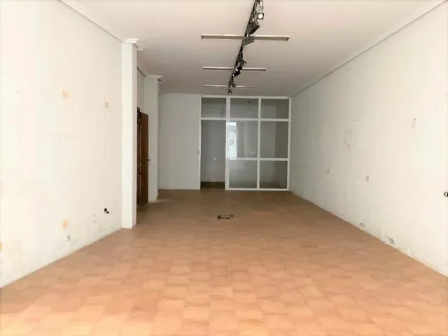 LOCAL COMERCIAL EN ASTORGA — 3