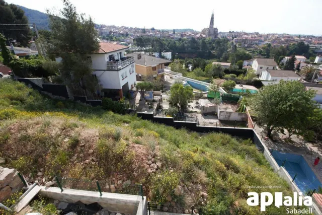 Solar de 545 m2 en Airesol C - Castellar del Vallès — 3
