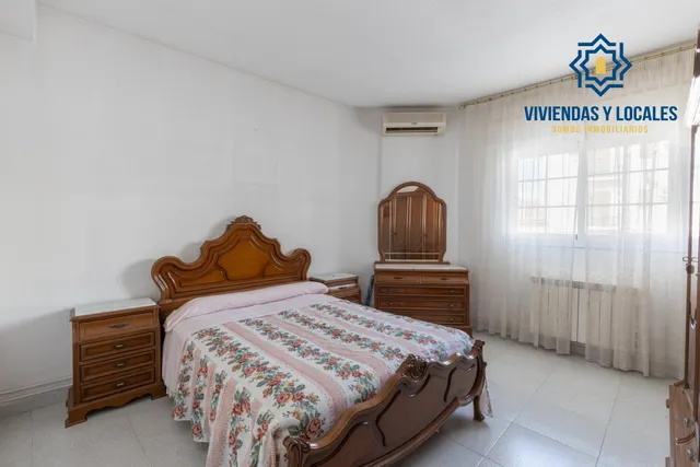 Edificio con gran potencial de inversión en La Zubia — 25