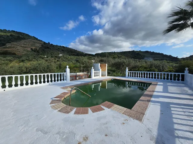 Excepcional Casa de Campo en Puerto Falso, Coín – Ideal para - foto 3