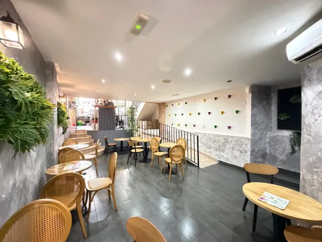 Local comercial 150m² en venta - torrevieja — 13
