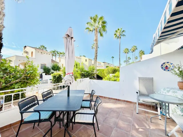 Casa 3 habitaciones 91m² en venta - Villamartín-Las Filipina - foto 5
