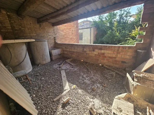 Oportunitat al centre de Tàrrega: Casa per reformar amb terrassa, pati i gran potencial — 12