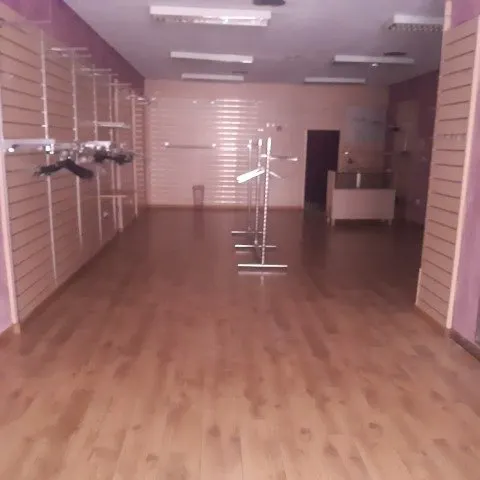 Local Comercial — 5