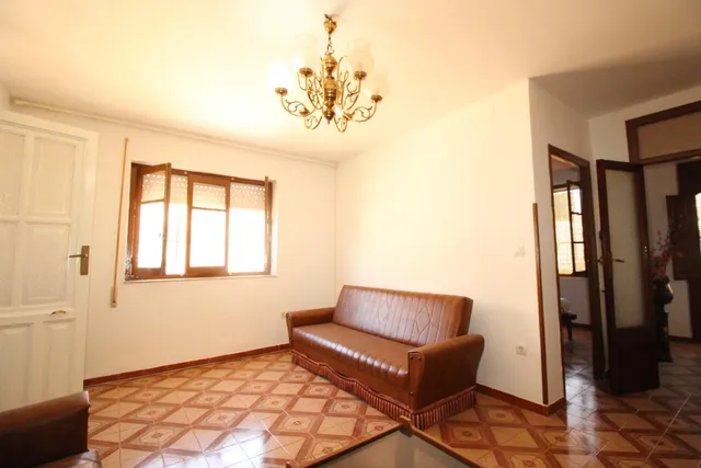 Casa con encanto, amplios espacios y muchas posibilidades en Albujón — 6