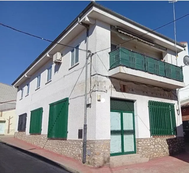 Local en venta en Zarza de Granadilla, Cáceres - foto 2