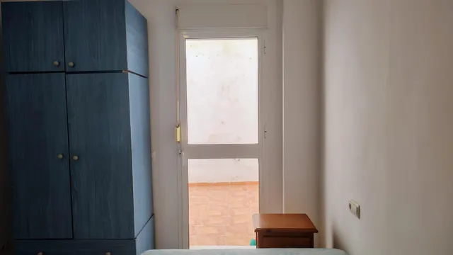 Edificio en Huelin tocando la playa con Inversión — 15