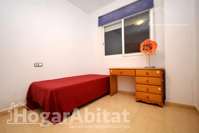 ¡UBICACIÓN IDEAL! AMPLIO, BONITO Y EXTERIOR CON GARAJE Y BALCÓN — 18