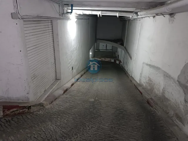 PLAZA DE GARAJE EN ALFONSO EL SABIO — 4