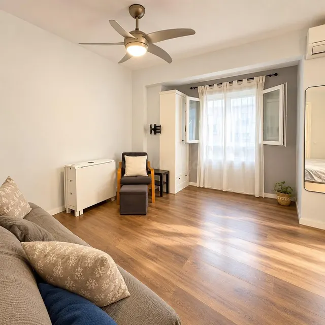 PISO AMUEBLADO DE 2 DORMITORIOS Y 2 BAÑOS CON PATIO PRIVADO  - foto 2