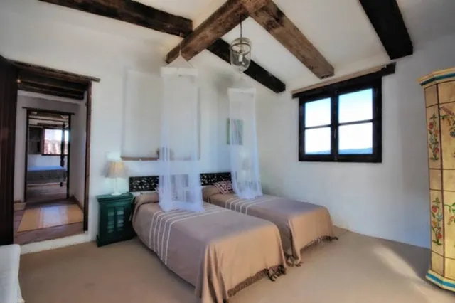 Finca en Betis con dos casas — 30