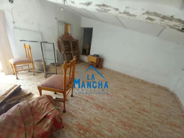 *130.000€* .INMOBILIARIA LA MANCHA VENDE CASA EN LA GINETA-ALBACETE. — 42