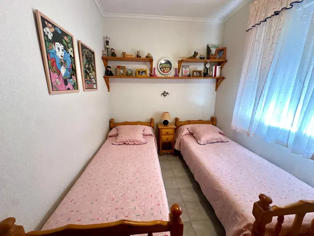 Fantástico dúplex de dos habitaciones con jardín, patio y excelente ubicación en Los Alcázares — 35