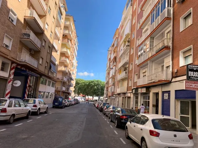 Local comercial 137m² en venta - Estacion - foto 5