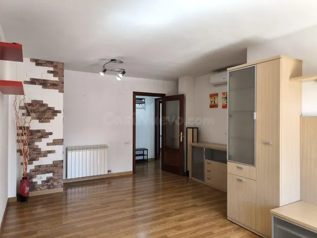 Excepcional vivienda en violant d'hongria con parking doble, trastero y zona comunitaria — 5