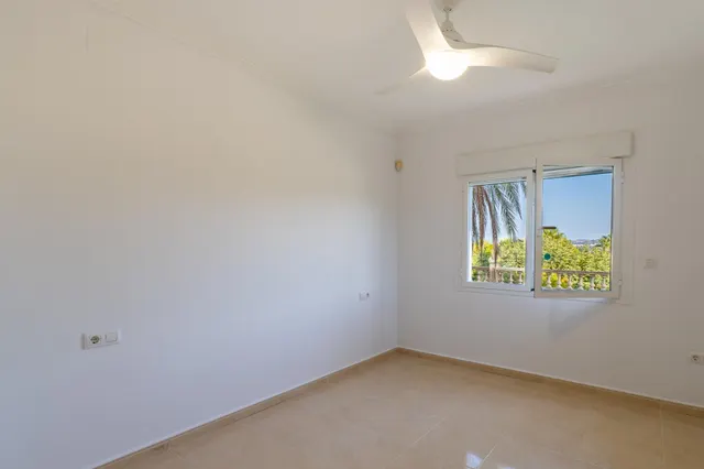 Villa 4 habitaciones 376m² en venta - Comunidad valenciana — 24
