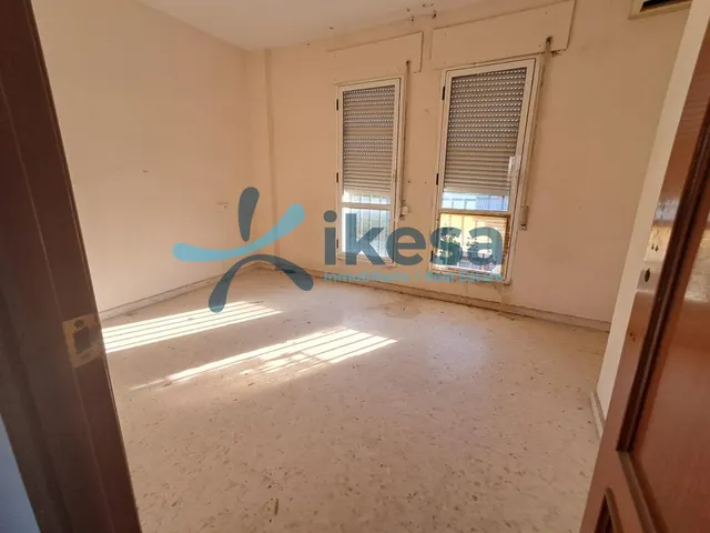 Piso VPO en Residencial las Dalias I. Con garaje y piscina comunitaria. — 9