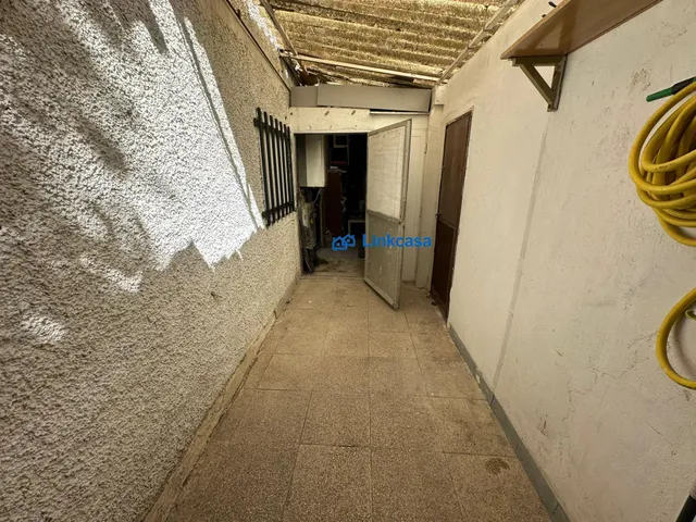 CASA INDEPENDIENTE EN METRO OPAÑEL DE 309 METROS CUADRADOS — 41