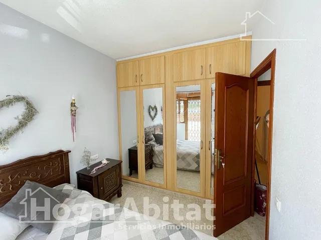 EXTERIOR CON 2 TERRAZAS JUNTO A LA PLAYA — 28