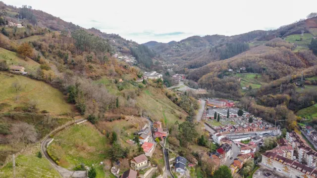 OPORTUNIDAD EN MIERES — 27