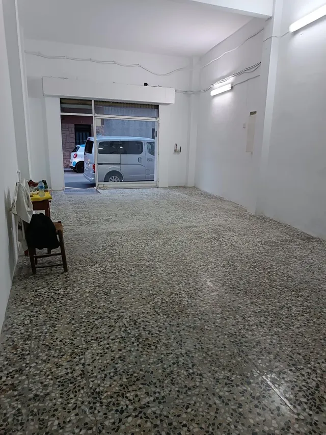 Oportunidad de negocio. Local comercial en alquiler en Viladecans. — 4