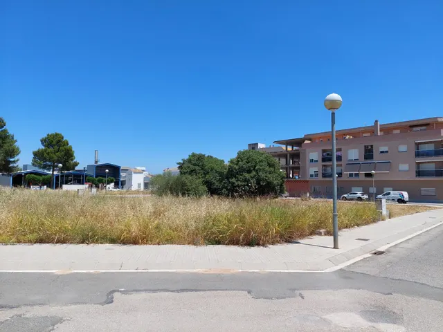 Parcela en venta - Escoles — 8