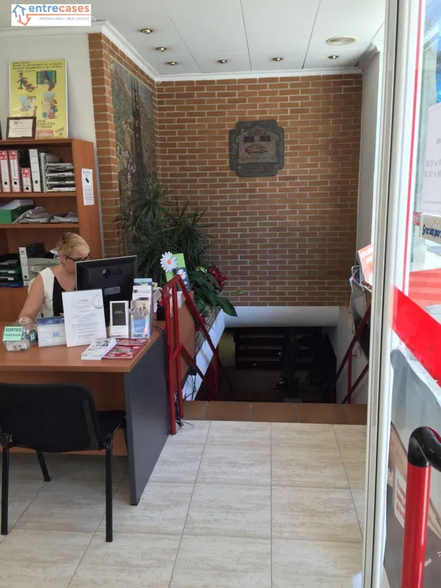 LOCAL COMERCIAL EN FUNCIONAMIENTO EN 9 DE OCTUBRE — 6