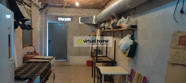 Local comercial 100m² en venta - Poniente — 6
