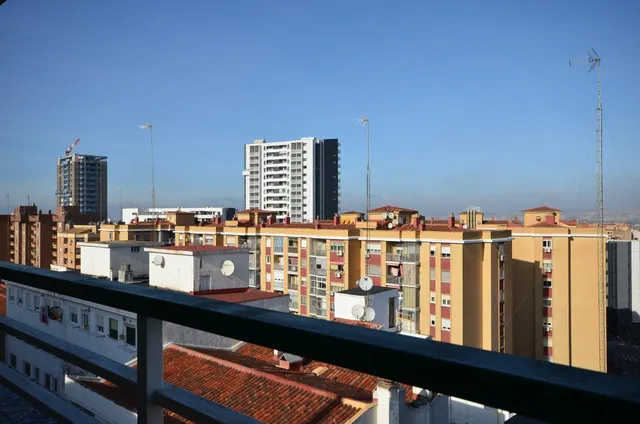 ATICO CON 4 DORMITORIOS — 45