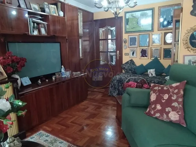 MAGNÍFICO PISO DE 3 DORMITORIOS CON GARAJE, BODEGA Y TRASTER - foto 2
