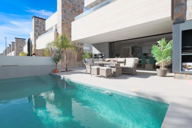 Villa de 4 dormitorios en Santa Rosalía