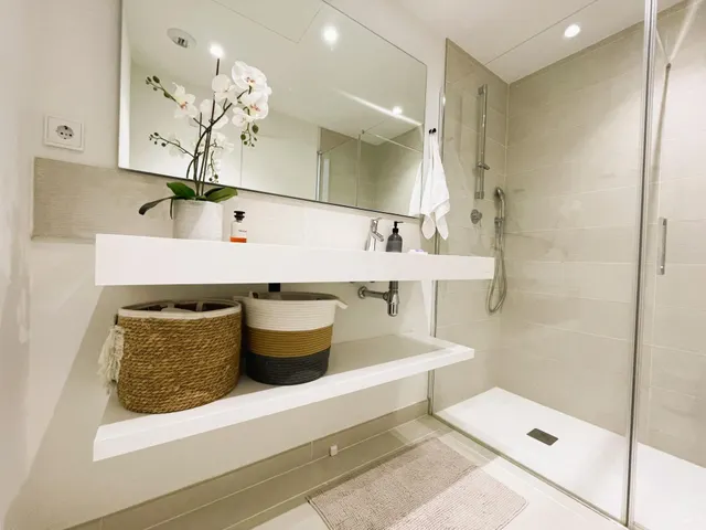 En venta: Espectacular ático de 2 dormitorios con jacuzzi privado y licencia de alquiler vacacional en Higuerón West, Costa del Sol — 20