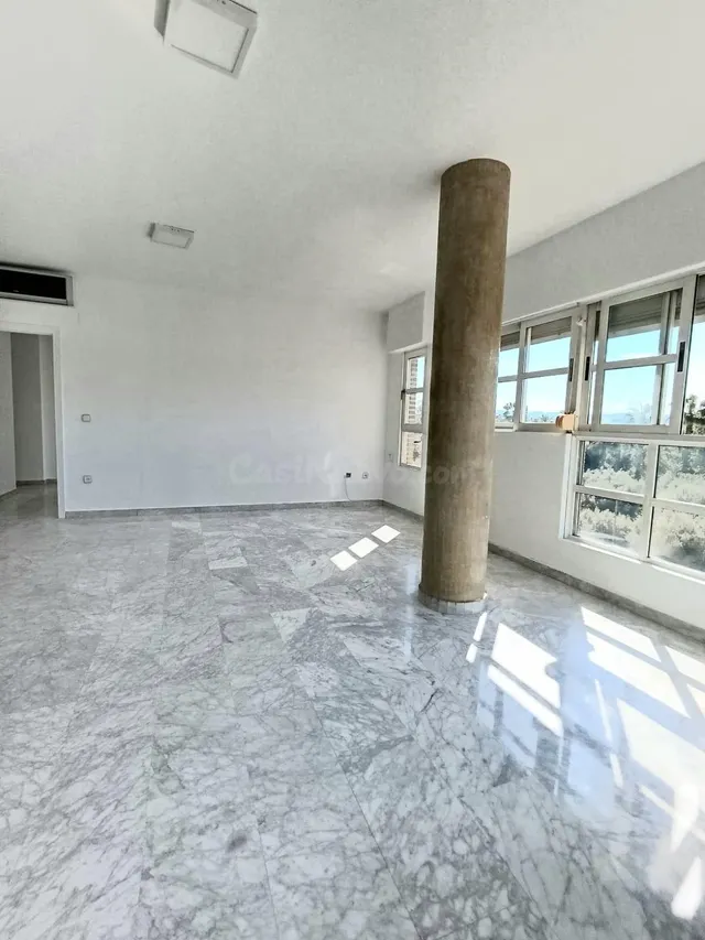 ¡Oportunidad! Amplio Piso de 2 Dormitorios en Zona Céntrica - foto 3