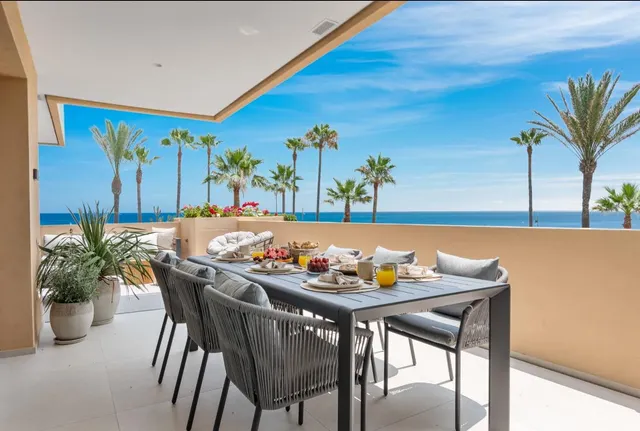 Apartamento reformado en 1ª linea de playa!! — 3