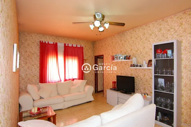AMPLIA VILLA A LA VENTA EN PEDREGUER GV2018585-A — 12