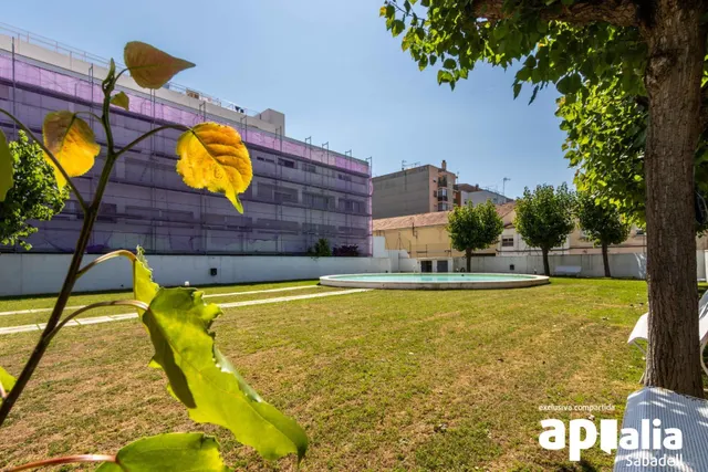Con piscina y entrada independiente — 32