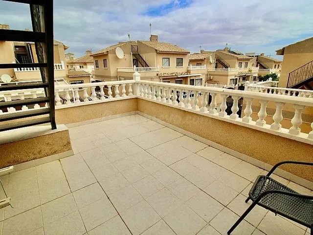 Adosado 3 habitaciones 86m² en venta - Villamartin - foto 5