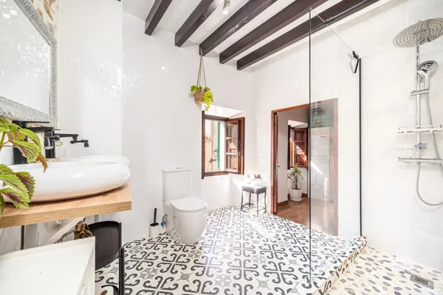 Casa de pueblo reformada con jardín en Campanet — 16