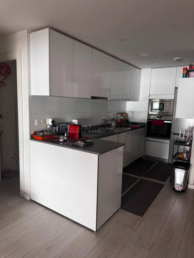 Seminuevo apartamento en la urbanización guadaiza — 10