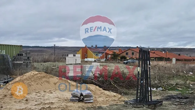 VENTA DE PARCELA EN RENEDO — 14